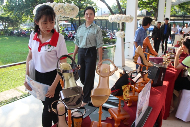 Tìm đường cho sản phẩm khởi nghiệp vươn xa