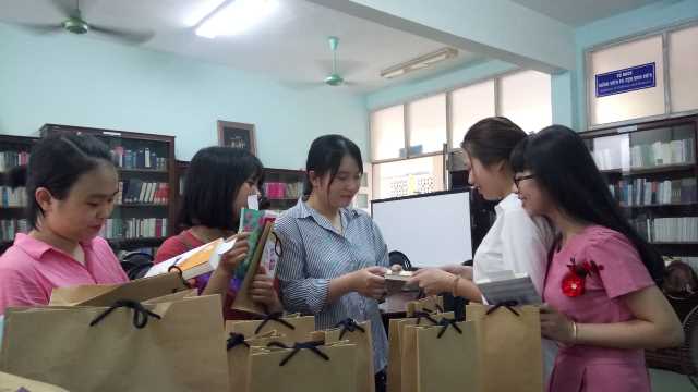 Lan tỏa tình yêu với sách