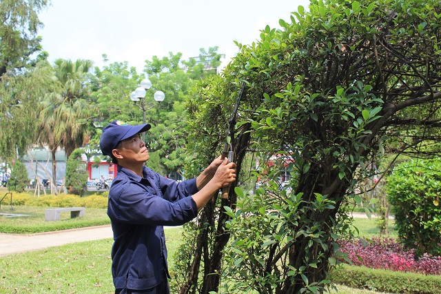 Những người không nghỉ lễ