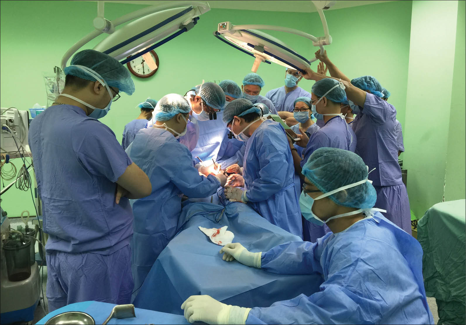 Tái tạo vú sau phẫu thuật ung thư bằng kỹ thuật vi phẫu