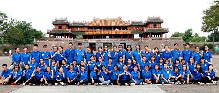 Người trẻ Huế nên ít nhất một lần tham gia tình nguyện Festival