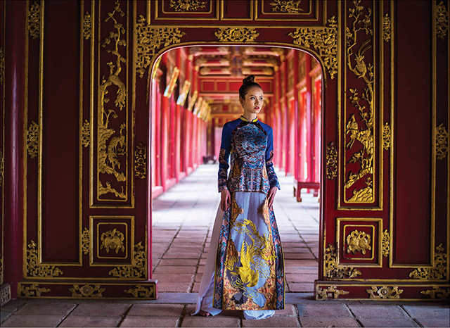 Ao dai on the heritage road