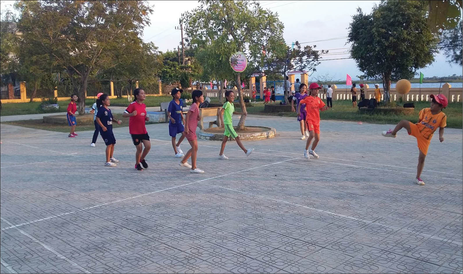 Nỗ lực xây dựng trường chuẩn quốc gia