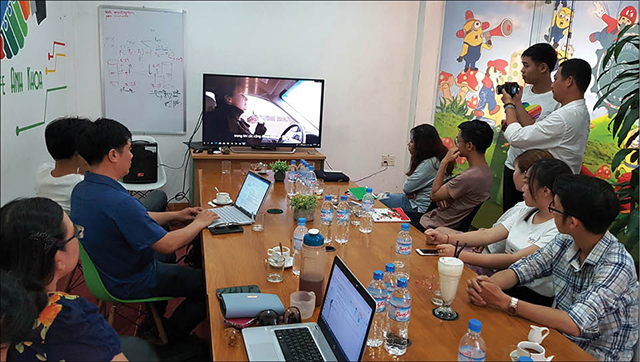 Xem phim để học… thất bại