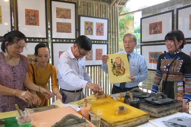 Ước vọng ngàn đời từ bảng màu rực rỡ