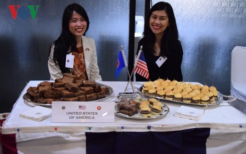 Hội chợ ẩm thực ASEAN gây quỹ từ thiện tại Jakarta