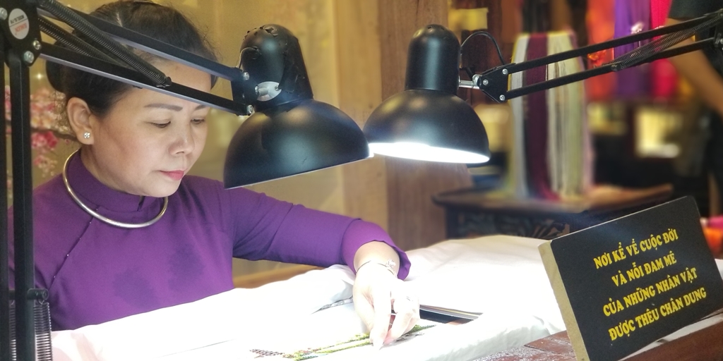 Fascinated by embroidery pictures