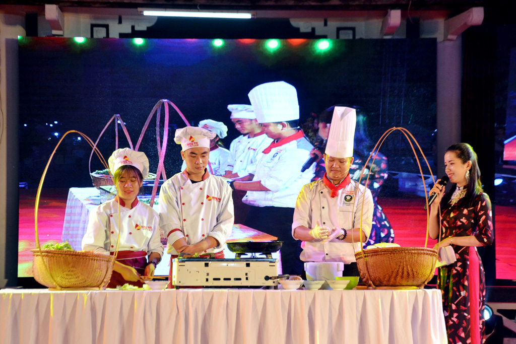 Ẩm thực sẽ là sản phẩm du lịch hấp dẫn của Huế