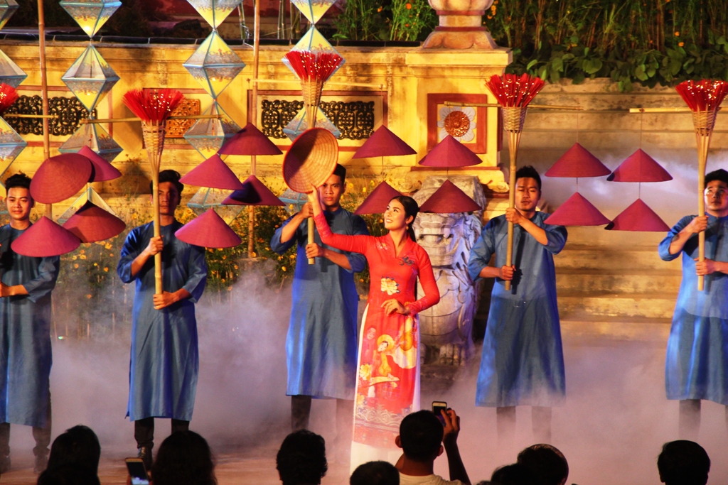 Bế mạc Festival Nghề truyền thống  Huế đã có những ngày rộn ràng, sôi động