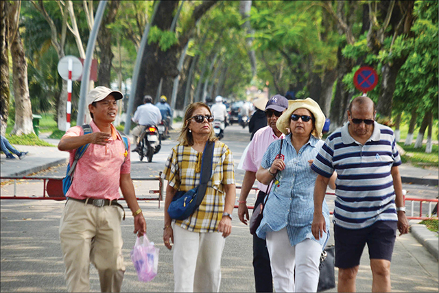 Hỗ trợ  tiếp nhận phản ánh bằng mô hình “STOP GO”