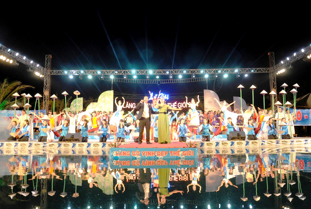 Lăng Cô chuẩn bị đón khách mùa lễ hội