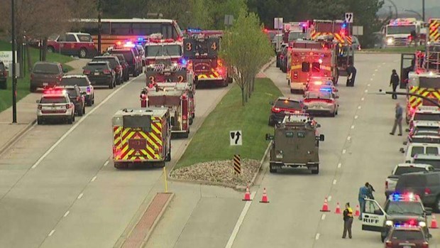 Mỹ Nổ súng tại trường học bang Colorado