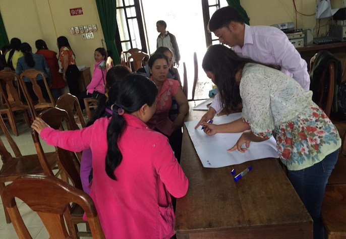 Trang bị kỹ năng an toàn cho phụ nữ và trẻ em A Lưới