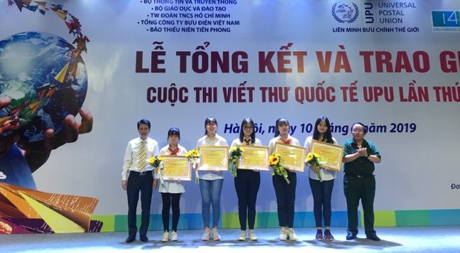 Trần Hải Khánh Huyền đoạt giải Ba Cuộc thi viết thư quốc tế UPU