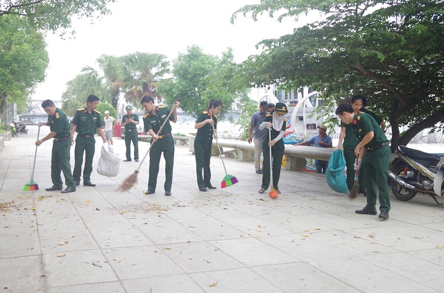 Bộ chỉ huy quân sự tỉnh hưởng ứng ngày chủ nhật xanh