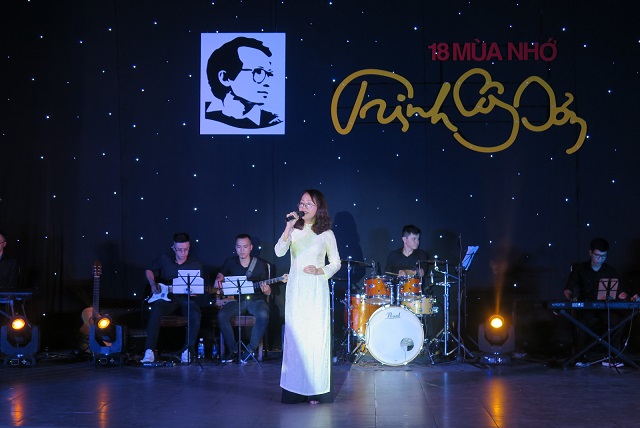 Hát tưởng nhớ Trịnh Công Sơn