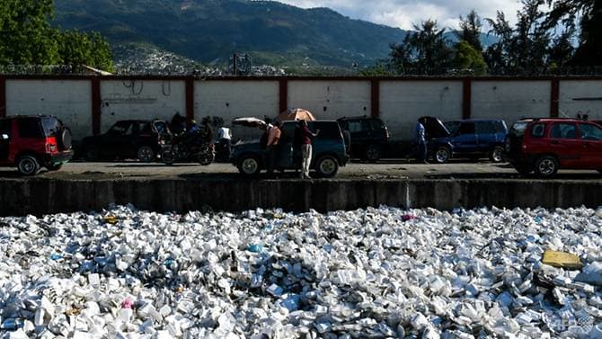 180 quốc gia nhất trí thỏa thuận điều tiết xuất khẩu chất thải nhựa