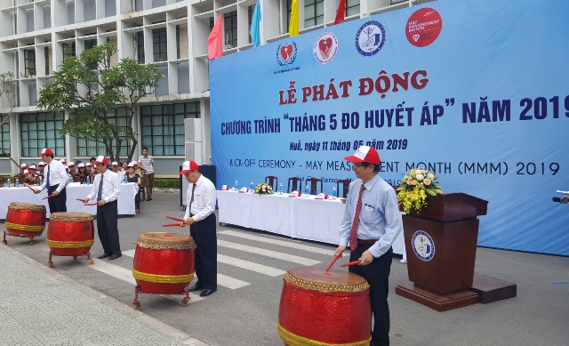 Over 300 cases offered free blood pressure measurement and counsel