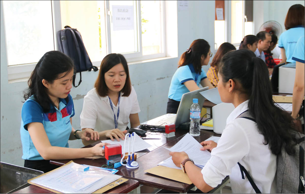 Không thi cũng đậu