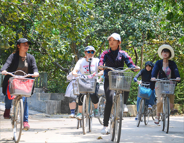 Bảo tồn và khai thác tiềm năng du lịch nhà vườn Huế
