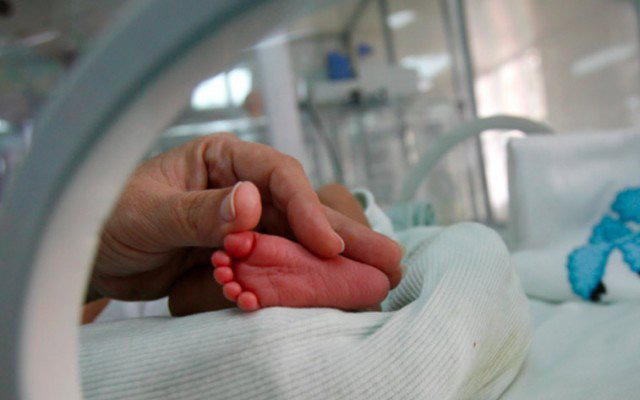 Hơn 20 triệu trẻ sơ sinh trên thế giới chào đời với cân nặng thấp