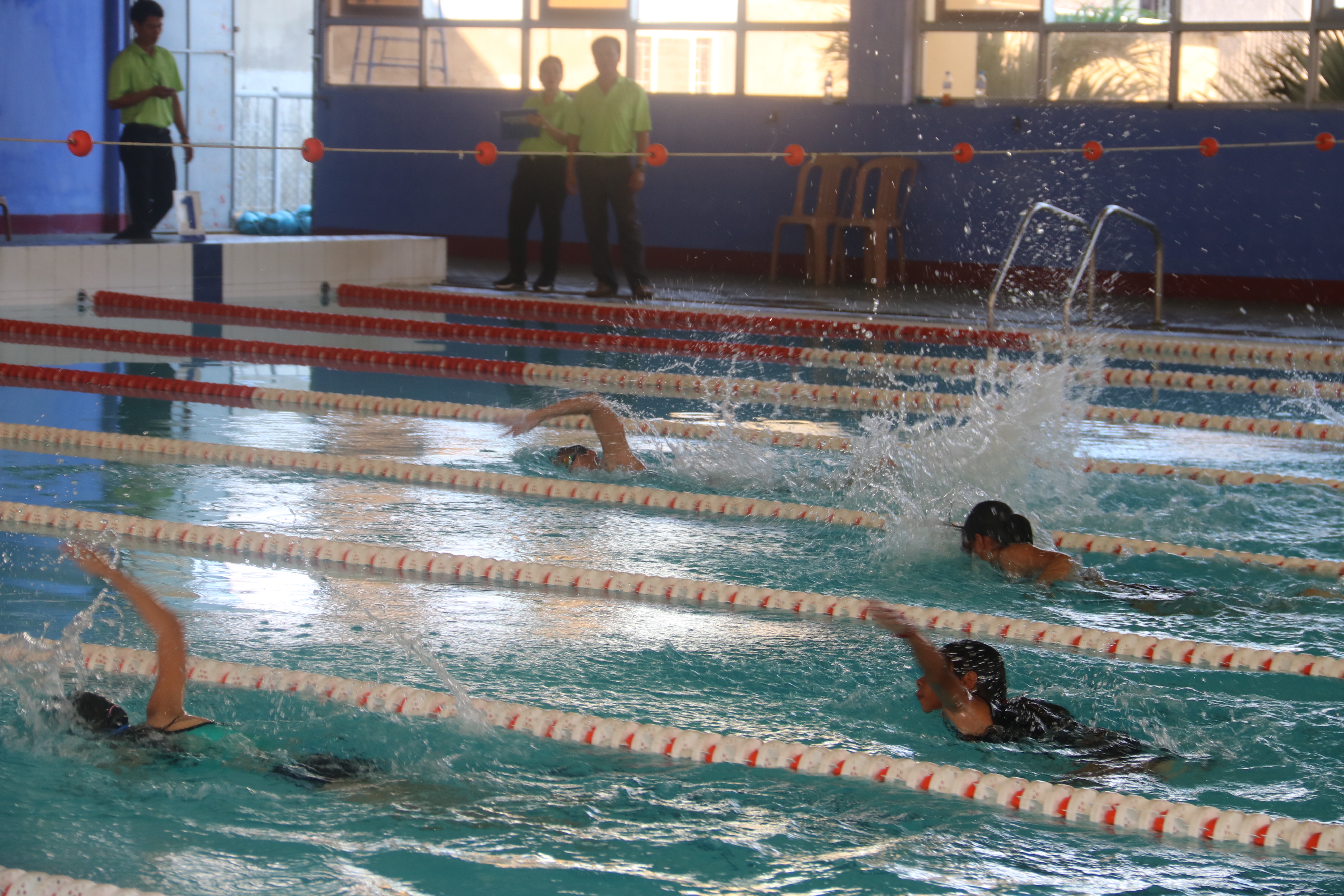 220 vận động viên tham gia giải bơi lội học sinh phổ thông