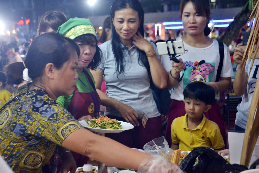 Hue cuisine and the mission of an “Ambassador” of cultural diplomacy