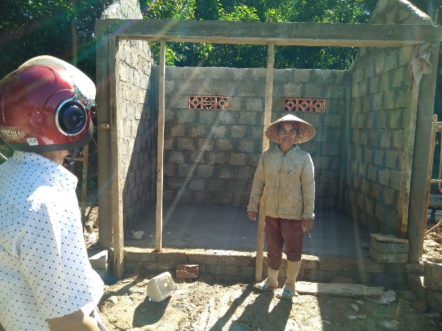 Đầu tư xây mới 200 nhà vệ sinh cho người dân nghèo ở miền núi