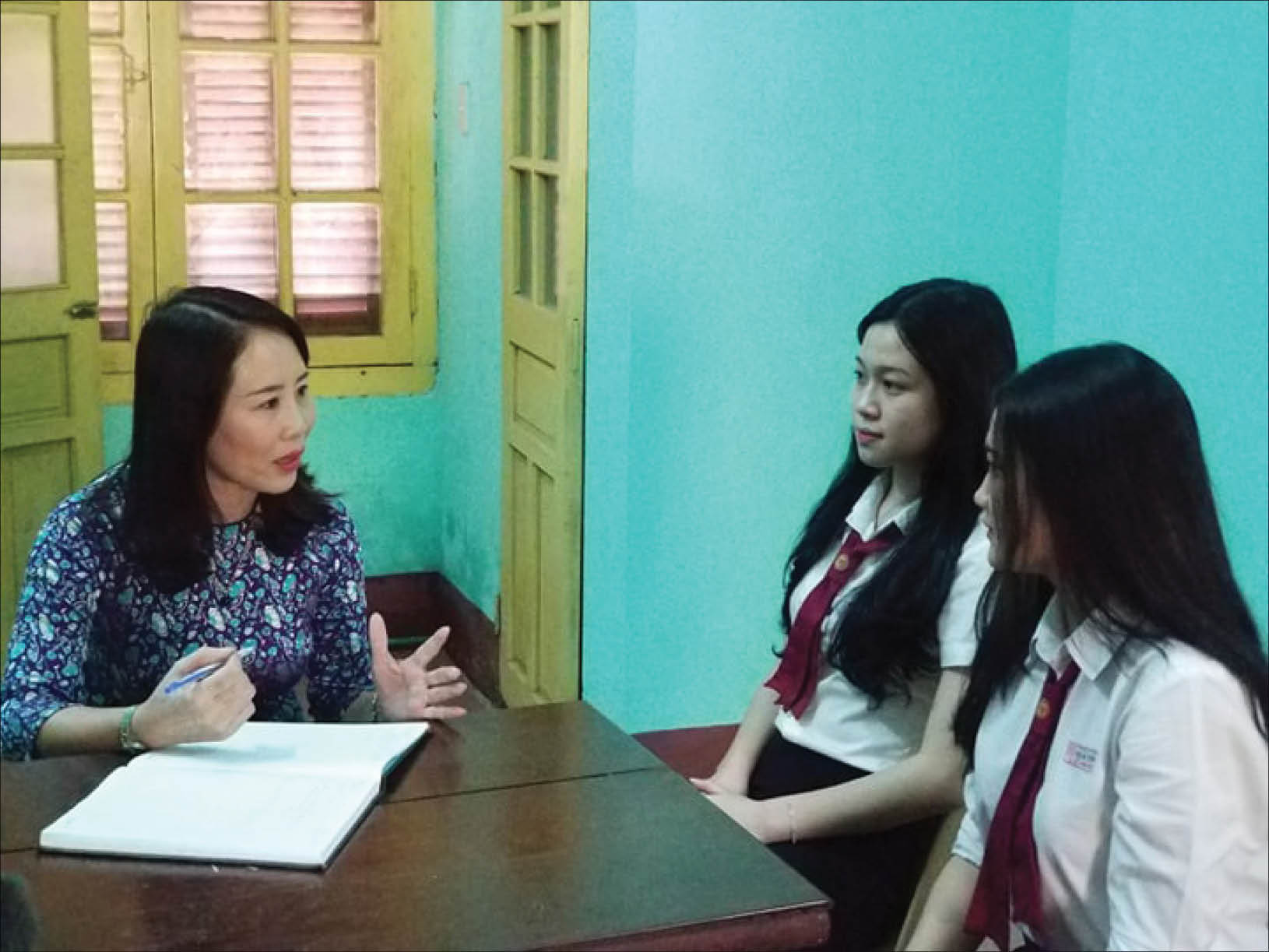 “Đại sứ” trong phòng, chống bạo lực học đường