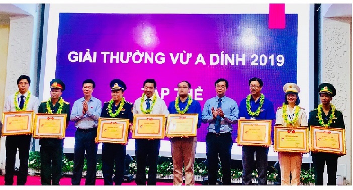 Trường cao đẳng Sư phạm đoạt giải thưởng Vừ A Dính