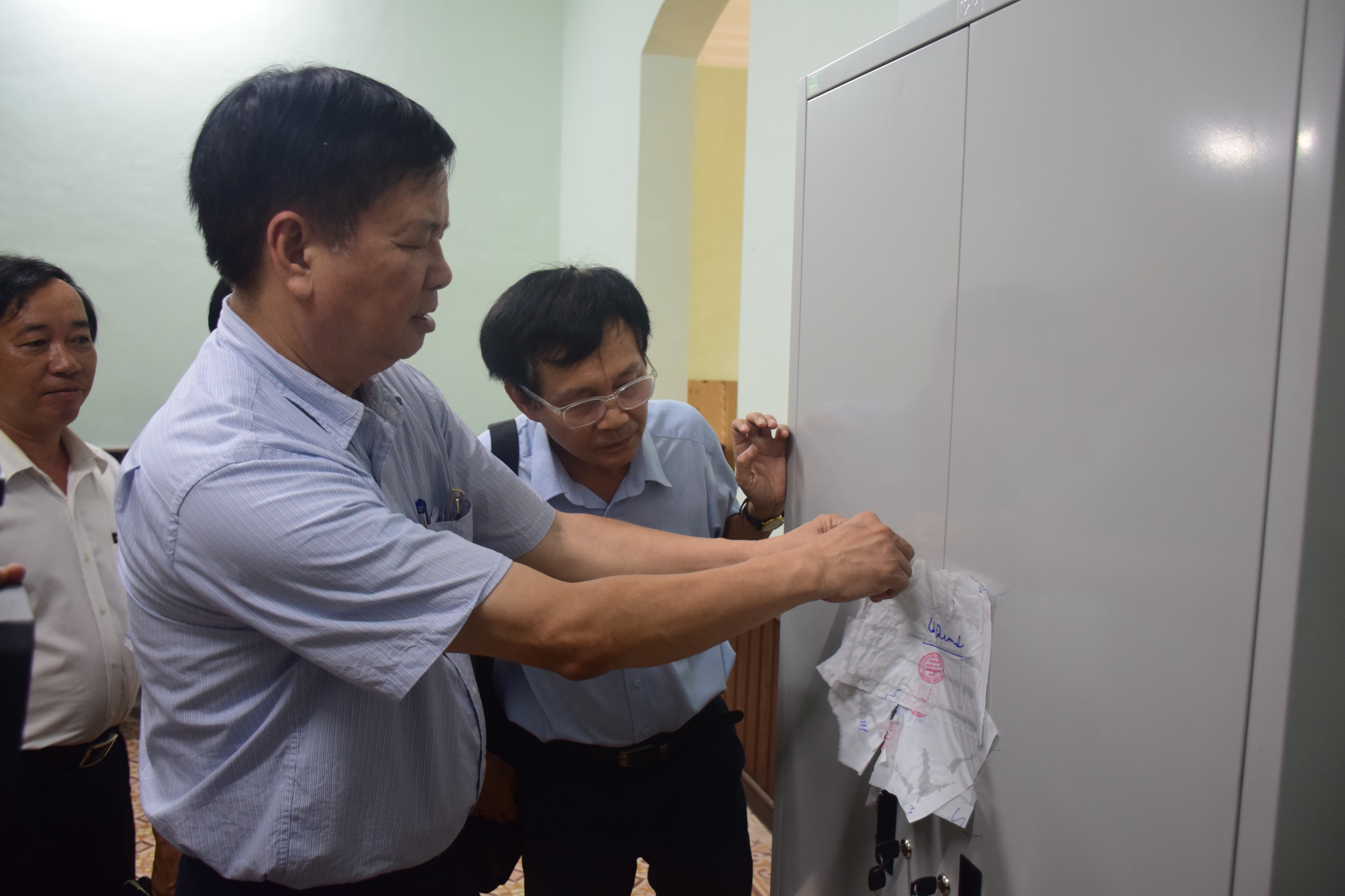 Kiểm tra công tác chuẩn bị tuyển sinh đầu cấp