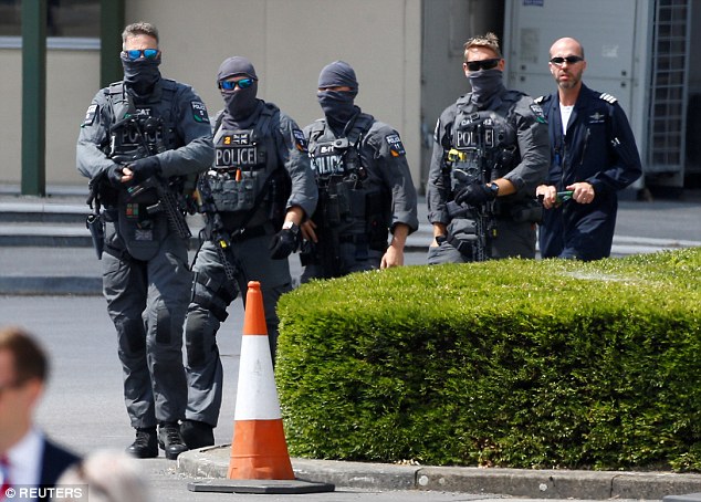 Số lượng cảnh sát khủng bảo vệ Tổng thống Trump trong chuyến công du Anh