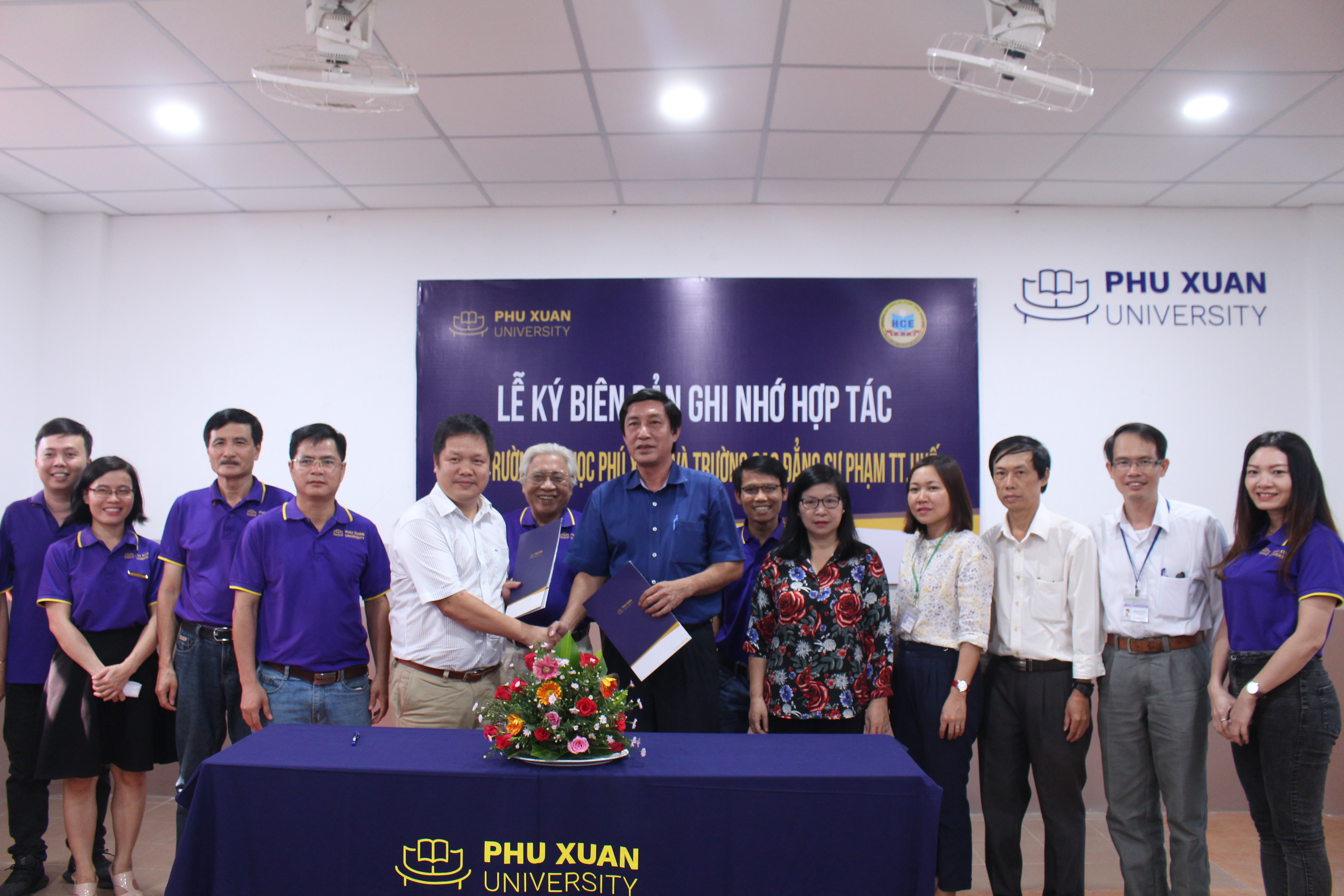 Bế giảng lớp Chuyển nghề lập trình viên