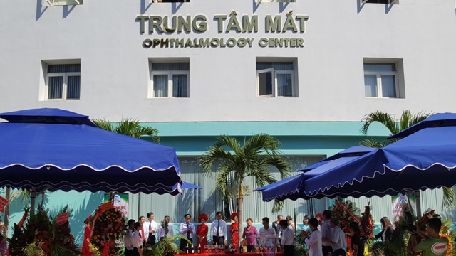 Establishment of Hue Central Hospital Ophthalmology Center