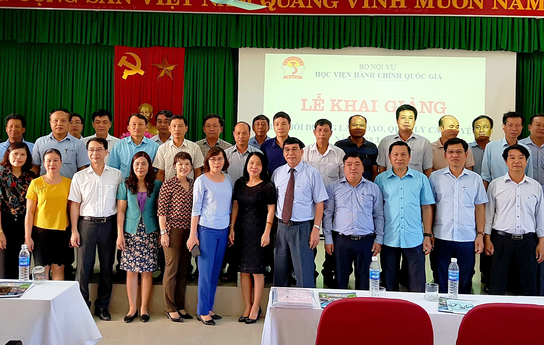 Khai giảng lớp bồi dưỡng lãnh đạo, quản lý cấp huyện năm 2019