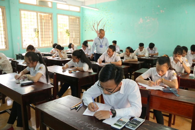 Đề thi không đánh đố thí sinh