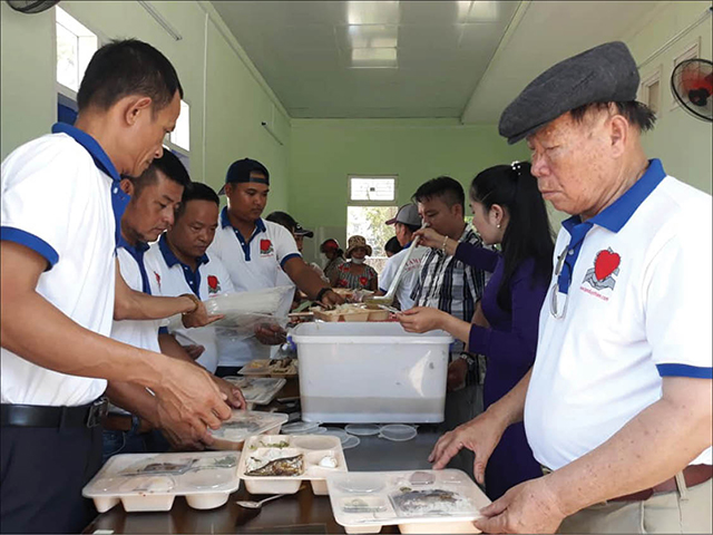 Học yêu thương  chia sẻ