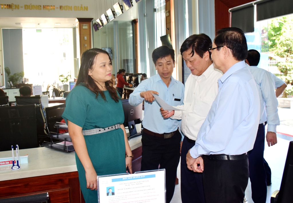 Sớm phê duyệt đề án xác định vị trí việc làm trong các đơn vị hành chính