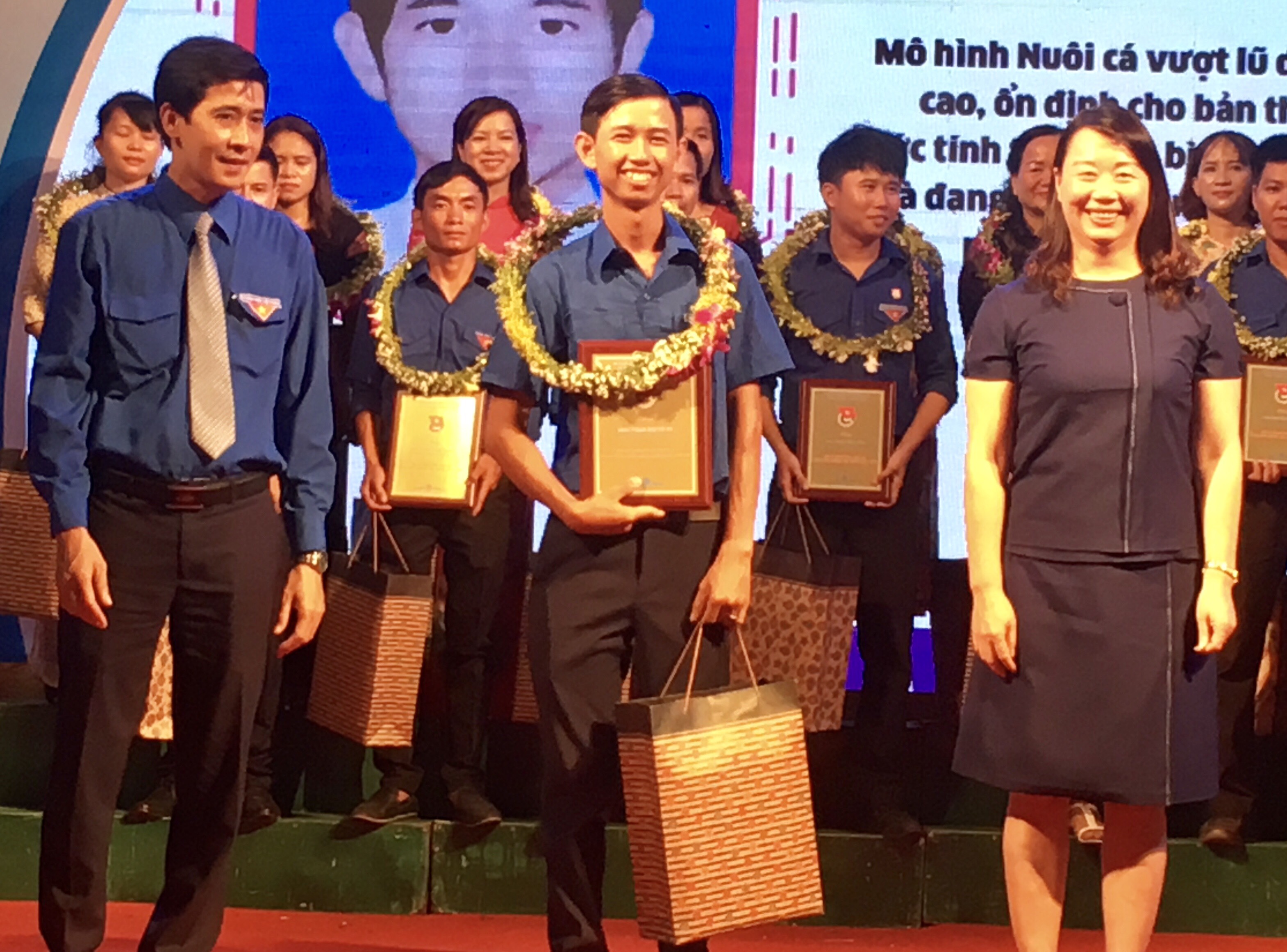 Tuyên dương 20 phụ nữ và thanh niên khởi nghiệp tiêu biểu năm 2019