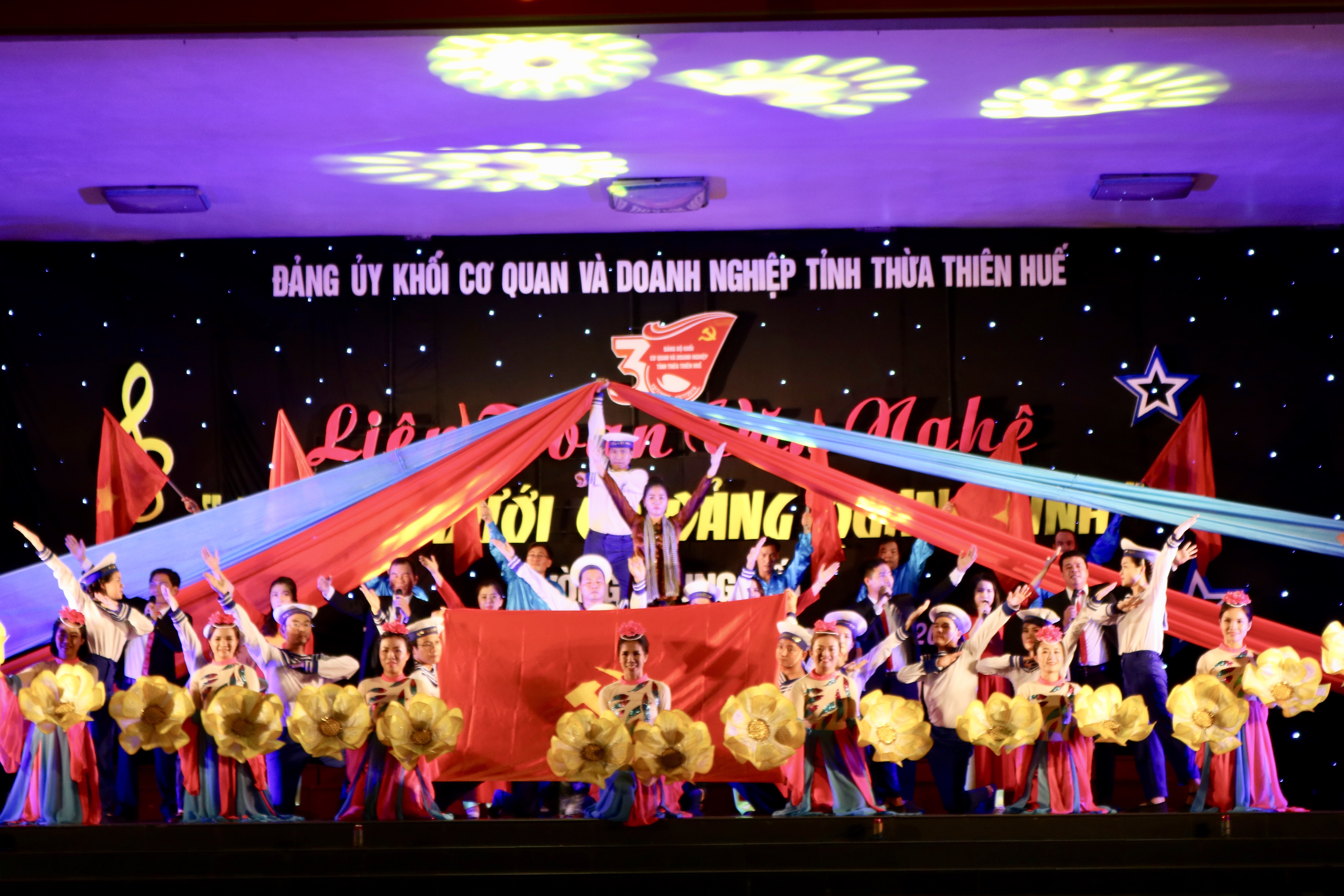 Sở Văn hóa và Thể thao đạt giải Nhất liên hoan văn nghệ “Tự hào dưới cờ Đảng quang vinh”