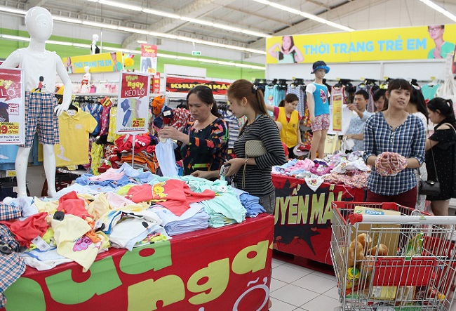 Ngưng nhập hàng may mặc, nhà phân phối cần lưu ý đến trách nhiệm xã hội