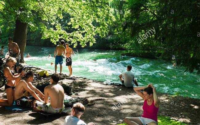 Nắng nóng gay gắt, Thủ tướng Đức kêu gọi bảo vệ môi trường