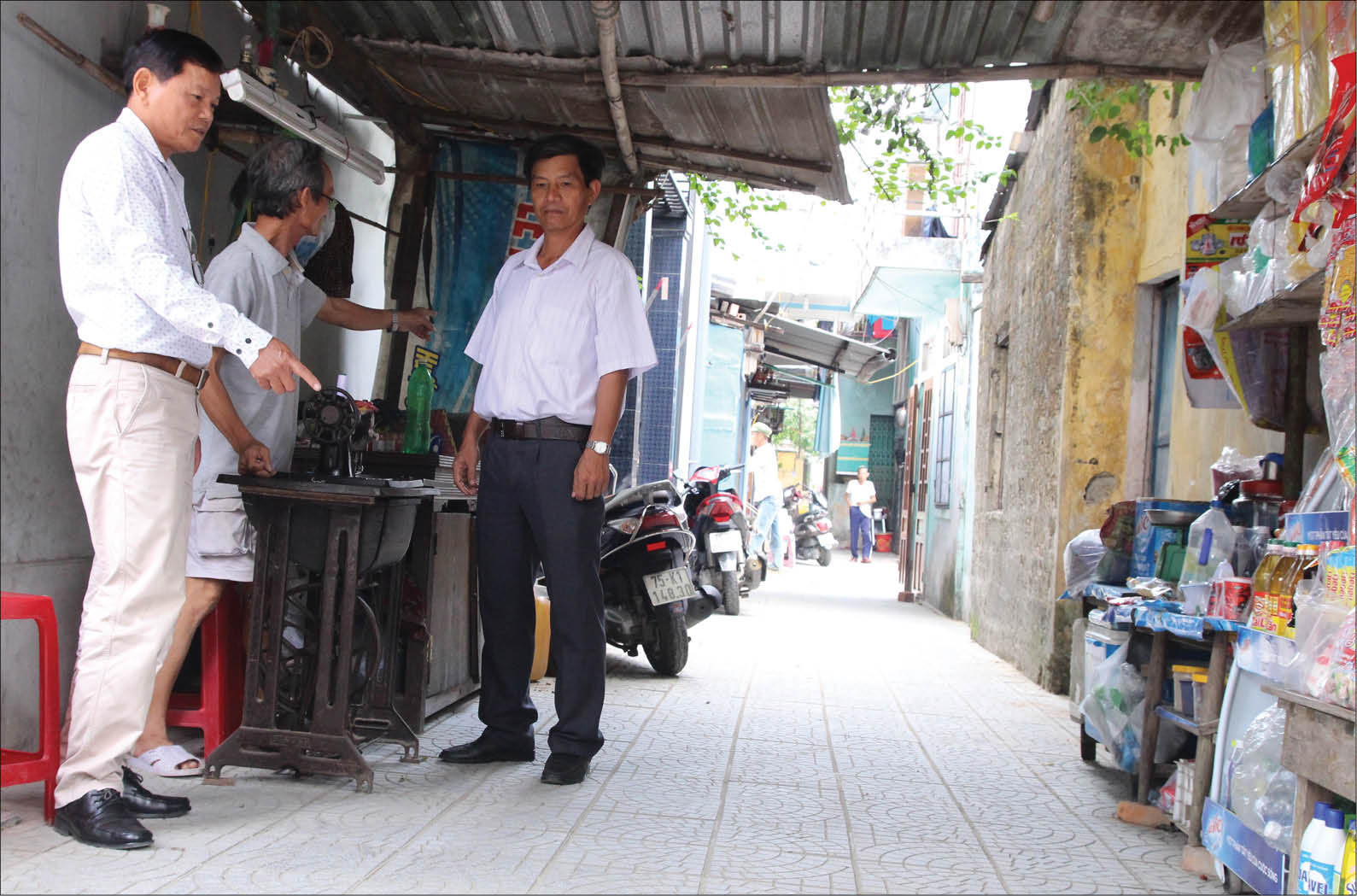 “Thuận lợi hơn khi thôn trưởng, tổ trưởng là đảng viên”