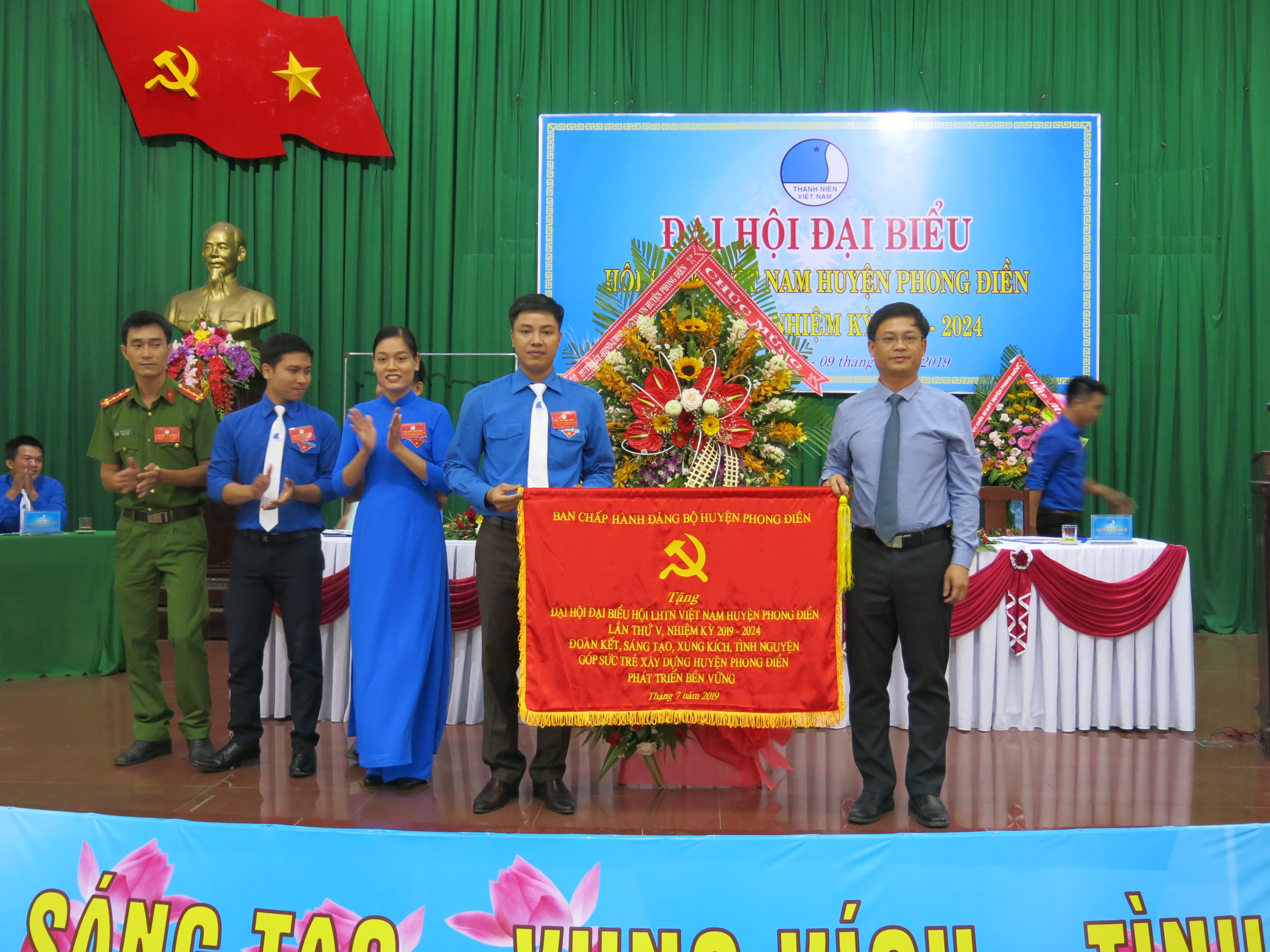 Thanh niên Phong Điền xung kích trên nhiều lĩnh vực