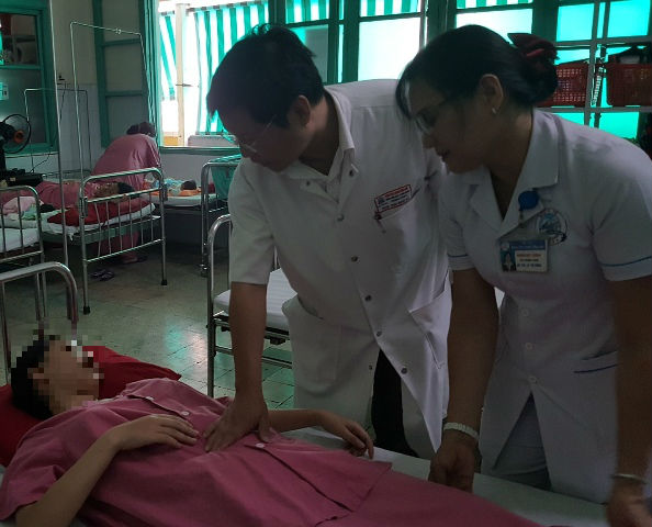 Cứu sống sản phụ bị xoắn tử cung hiếm gặp