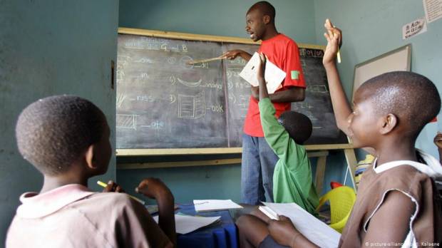 UNESCO cảnh báo sẽ có hàng ngàn trẻ em không thể tiếp cận với giáo dục