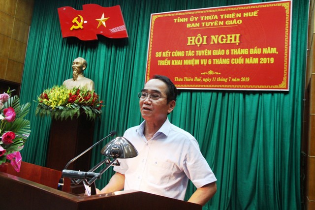 Chú ý nâng cao chất lượng cán bộ tuyên giáo