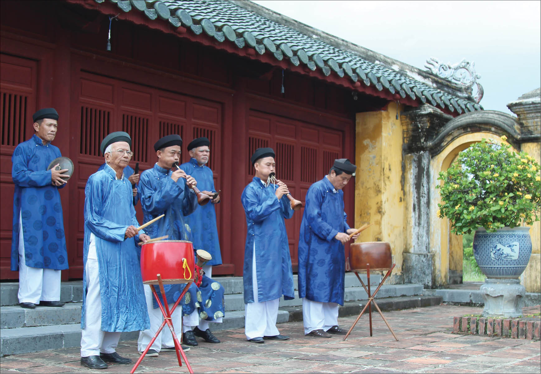 Con đường nhã nhạc