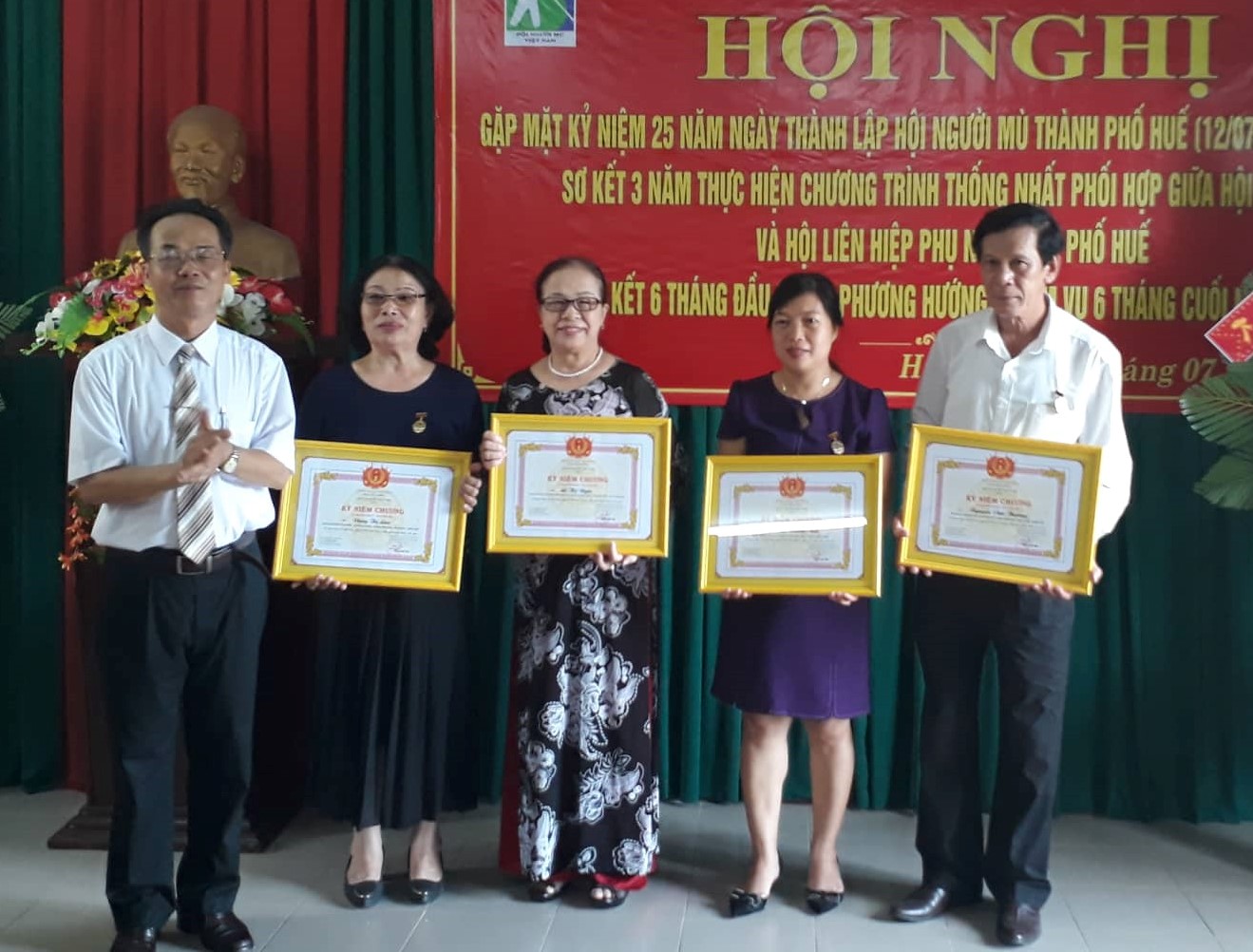 Kỷ niệm 25 thành lập Hội Người mù TP Huế