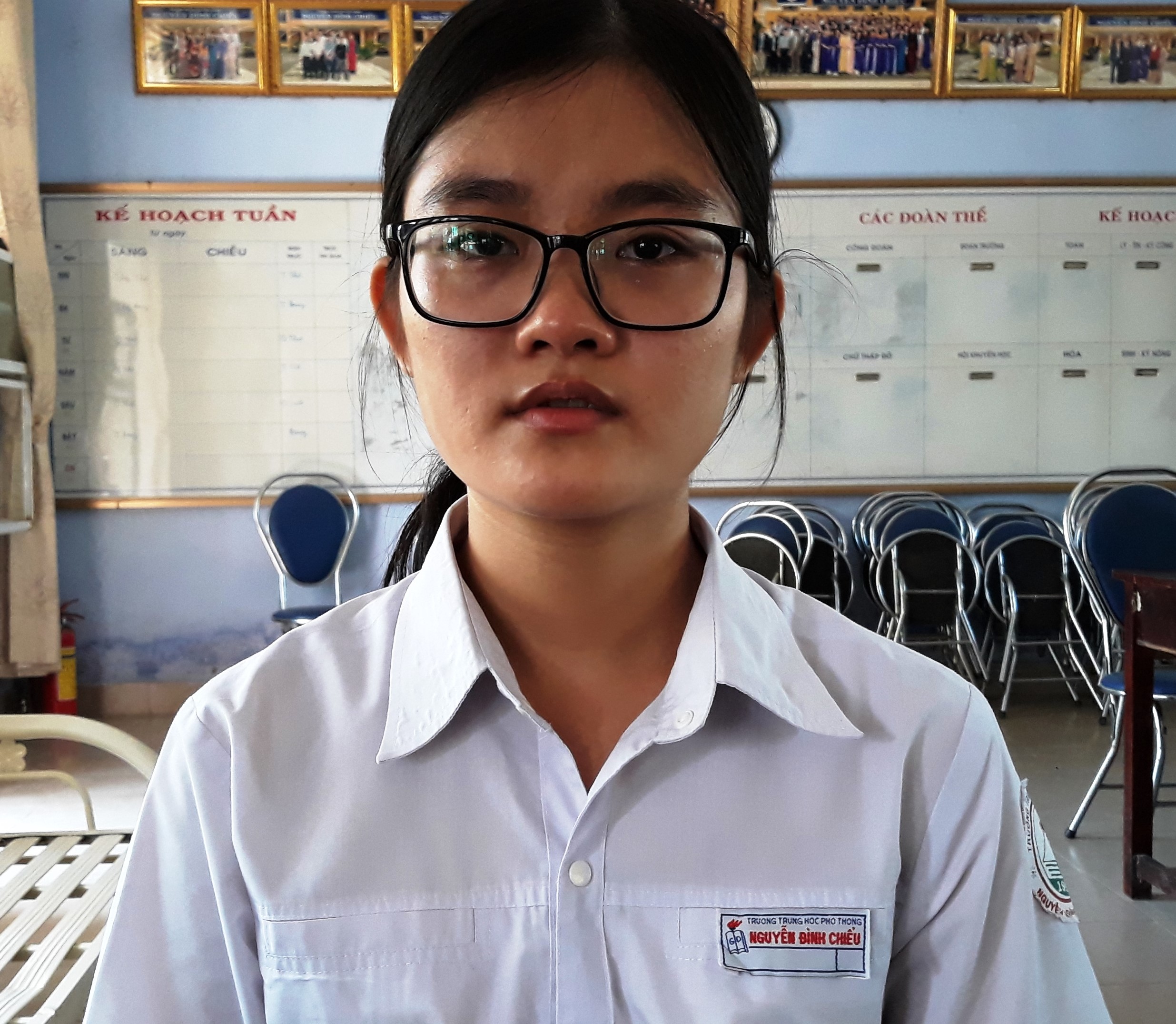 Nữ sinh trường làng đạt điểm 10 môn tiếng Anh kỳ thi THPT Quốc gia